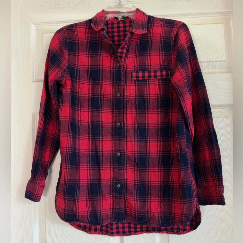 EUC Madewell Women's Red and‎ Black Plaid Button Down Shirt Size S